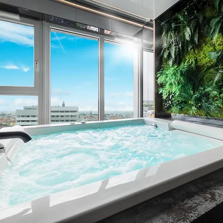 Quorum - Z Widokiem Na Odre By Bqqk Вроцлав